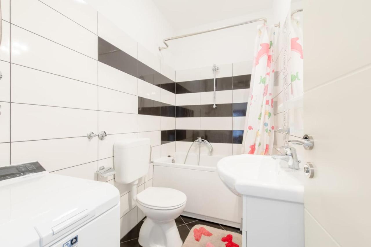 Apartmani Krilo بودْسْتغانا المظهر الخارجي الصورة