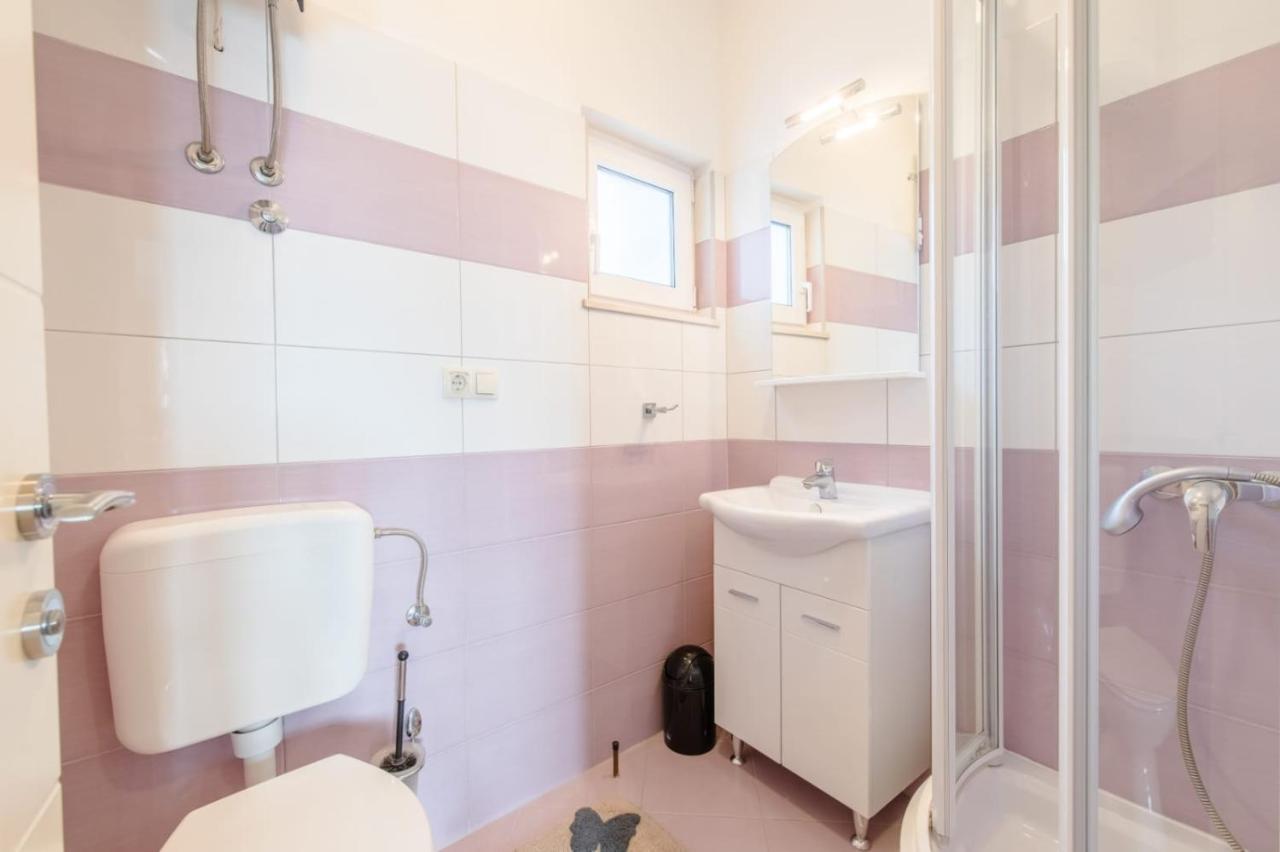 Apartmani Krilo بودْسْتغانا المظهر الخارجي الصورة